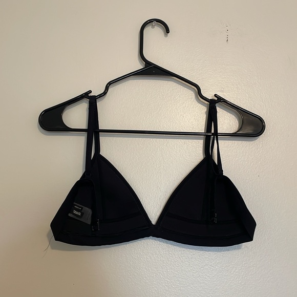 Triangl | Blue Bikini Top - Picture 5 of 5